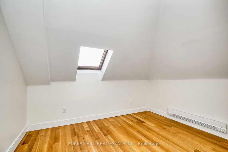 97 Lee Ave  Toronto, M4E 2P2 | Image 14