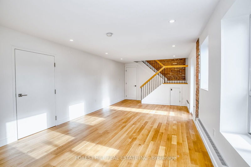 97 Lee Ave  Toronto, M4E 2P2 | Image 24