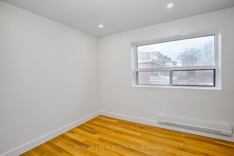 97 Lee Ave  Toronto, M4E 2P2 | Image 30