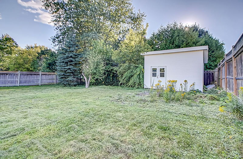 72 Thickson Rd N Whitby, L1N 3P9 | Image 31