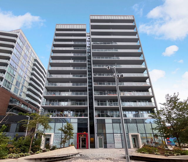 302 - 25 Baseball Place