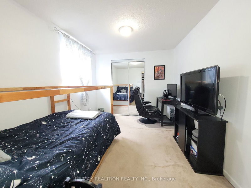 15 United Sq  Toronto, M1B 2B9 | Image 27