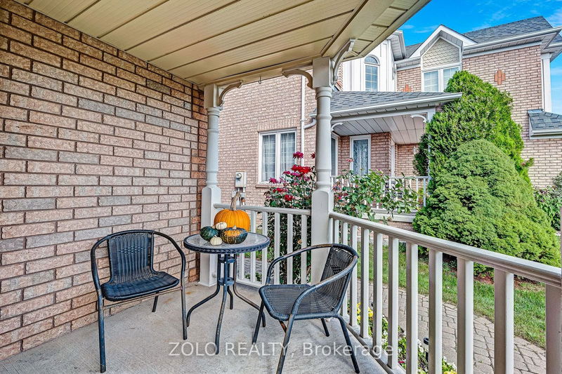 166 Whitburn St  Whitby, L1R 2M7 | Image 6