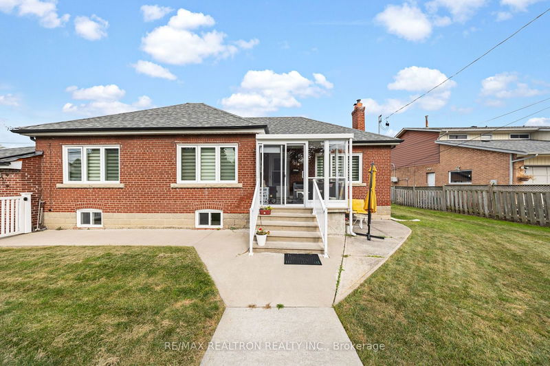 675 Liverpool Rd  Pickering, L1W 1R5 | Image 5