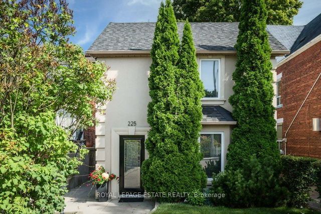225 Pickering Street