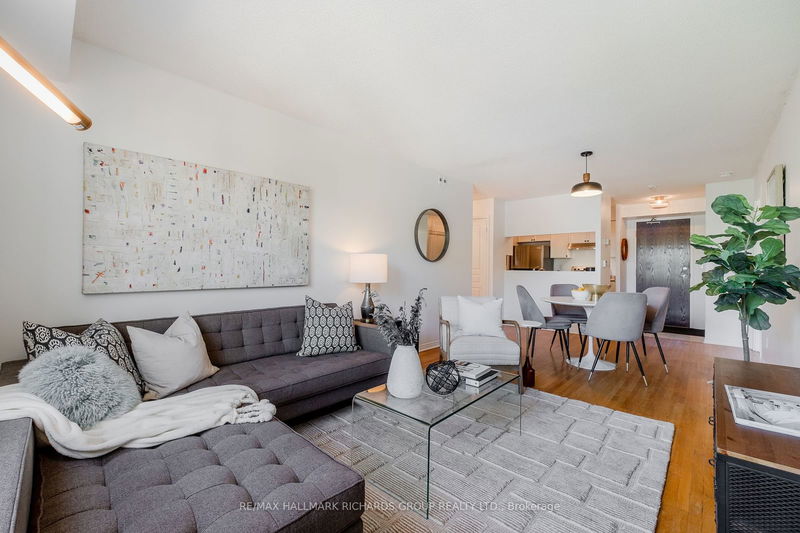  405 - 1797 Queen St E Toronto, M4L 3Y5 | Image 10