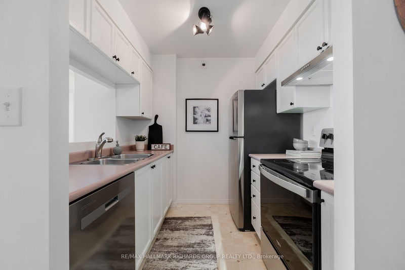  405 - 1797 Queen St E Toronto, M4L 3Y5 | Image 3