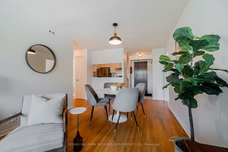  405 - 1797 Queen St E Toronto, M4L 3Y5 | Image 7