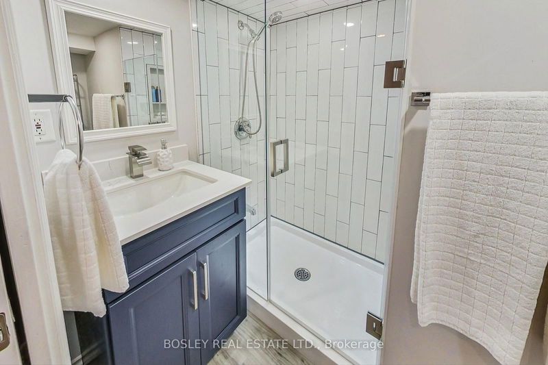 3A Midburn Ave  Toronto, M4C 2C8 | Image 24