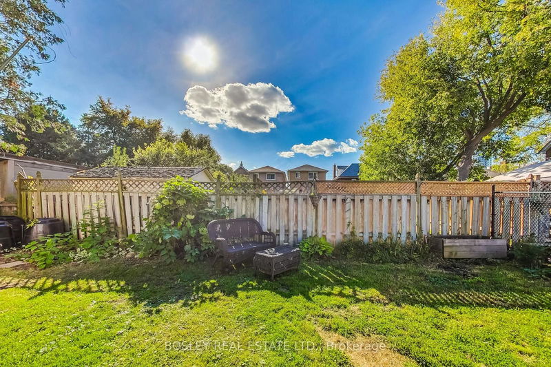 3A Midburn Ave  Toronto, M4C 2C8 | Image 34