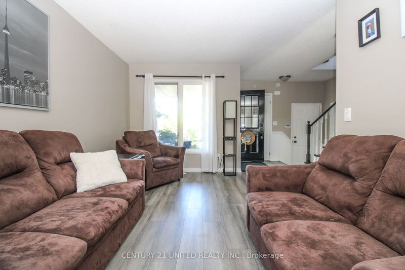 1303 Andover Dr  Oshawa, L1K 2K3 | Image 17