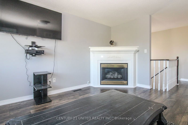 1303 Andover Dr  Oshawa, L1K 2K3 | Image 22