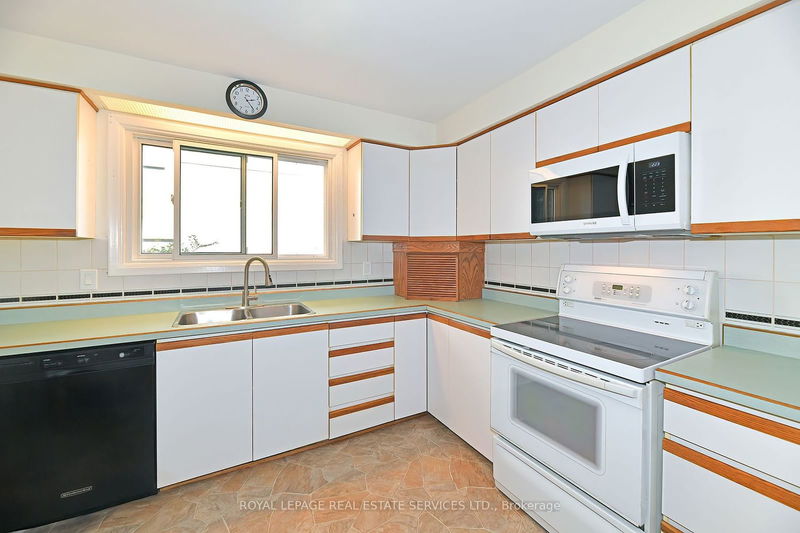 736 West Shore Blvd  Pickering, L1W 2V1 | Image 13