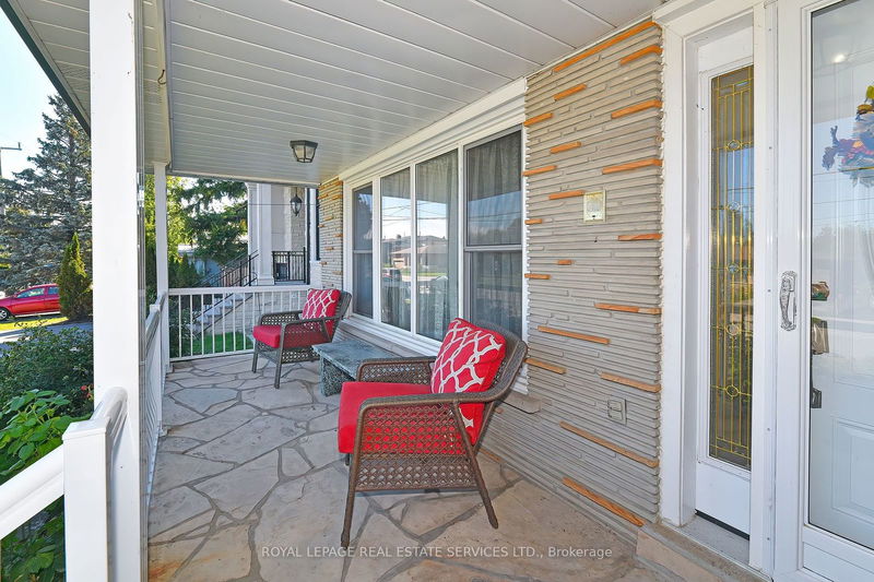 736 West Shore Blvd  Pickering, L1W 2V1 | Image 2