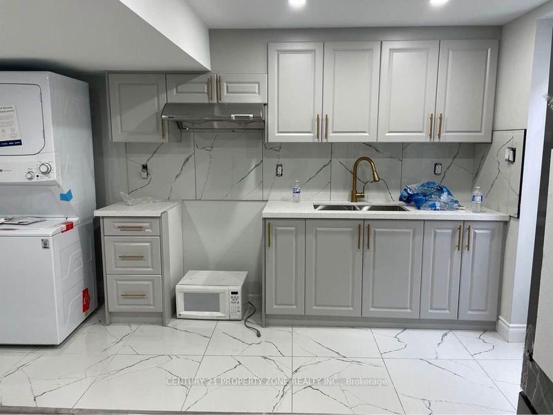 home for lease on 697 Layton Court