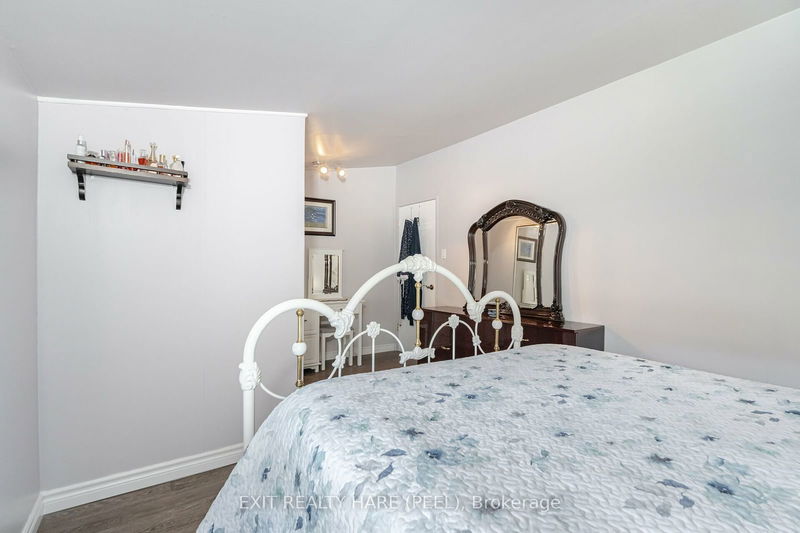 12 Oakley Blvd  Toronto, M1P 3P2 | Image 13