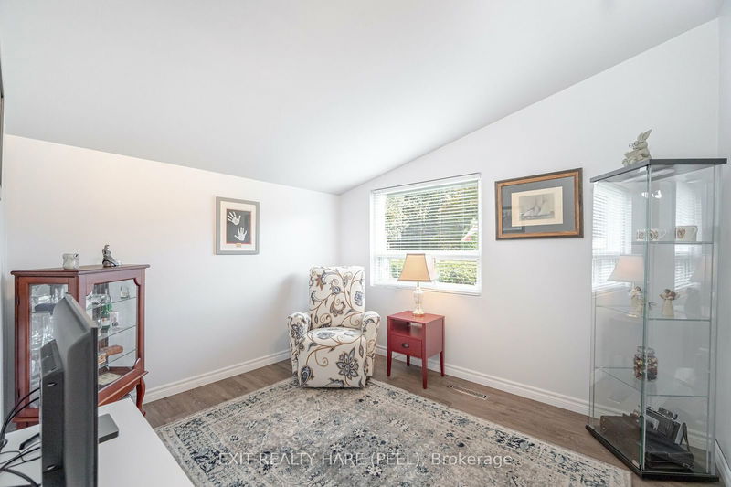 12 Oakley Blvd  Toronto, M1P 3P2 | Image 16