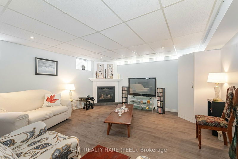 12 Oakley Blvd  Toronto, M1P 3P2 | Image 21