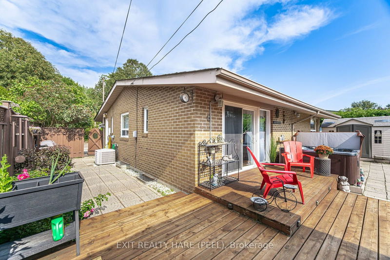 12 Oakley Blvd  Toronto, M1P 3P2 | Image 32