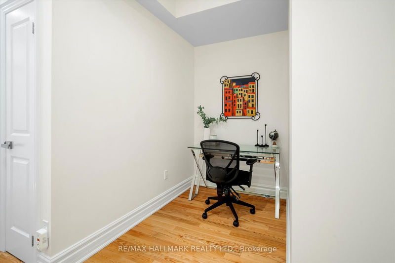 70 Logan Ave  Toronto, M4M 2M8 | Image 17