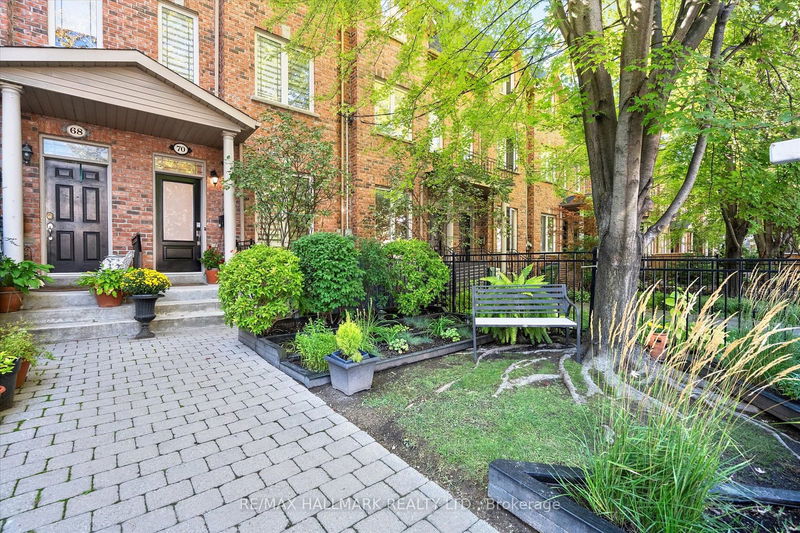 70 Logan Ave  Toronto, M4M 2M8 | Image 2