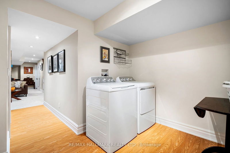 70 Logan Ave  Toronto, M4M 2M8 | Image 36