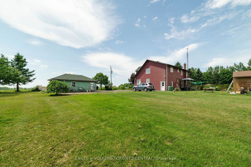 4220 Lakeshore Rd  Clarington, L1B 0H1 | Image 33