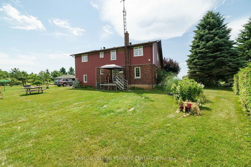 4220 Lakeshore Rd  Clarington, L1B 0H1 | Image 34