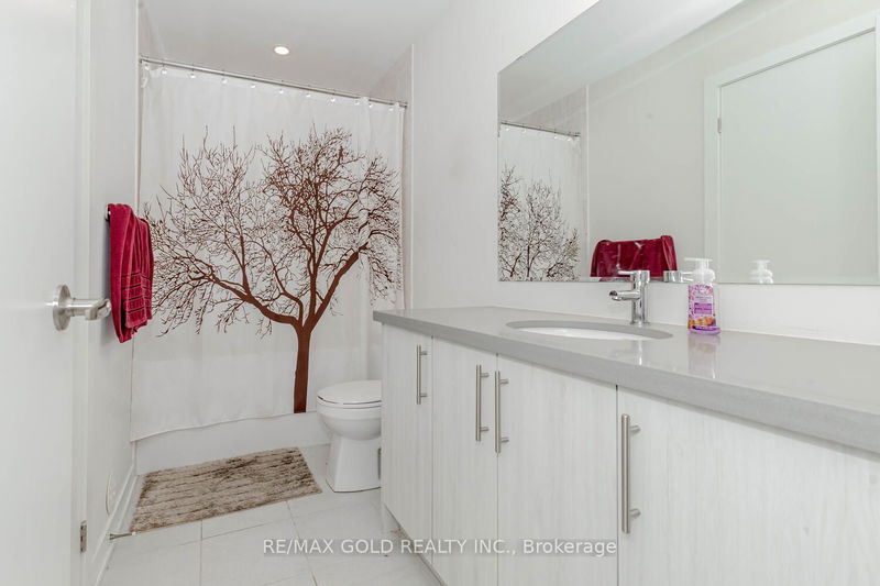 1318 Bradenton Path  Oshawa, L1K 1A9 | Image 35