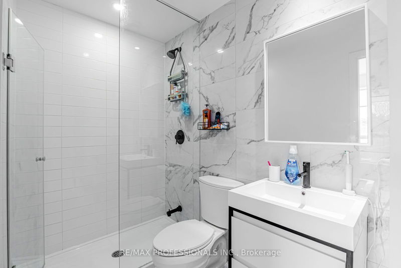  444 - 150 Logan Ave  Toronto, M4M 0E4 | Image 16