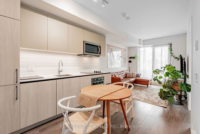  444 - 150 Logan Ave  Toronto, M4M 0E4 | Image 2