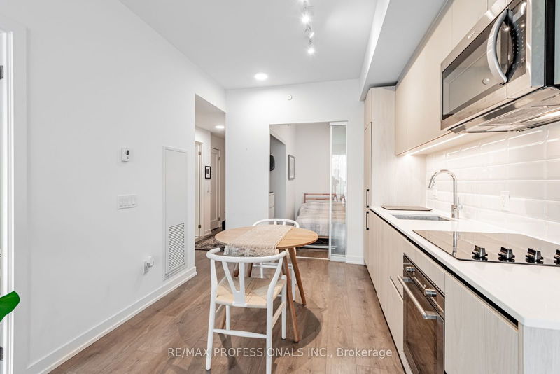  444 - 150 Logan Ave  Toronto, M4M 0E4 | Image 4