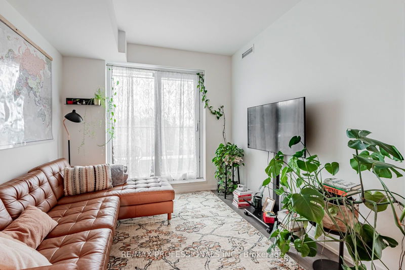  444 - 150 Logan Ave  Toronto, M4M 0E4 | Image 7