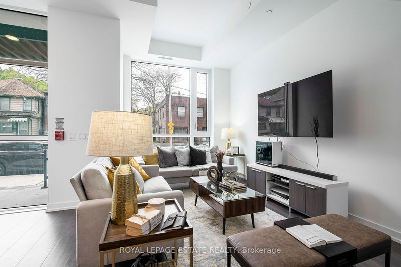 154 Logan Ave  Toronto, M4M 2N3 | Image 6