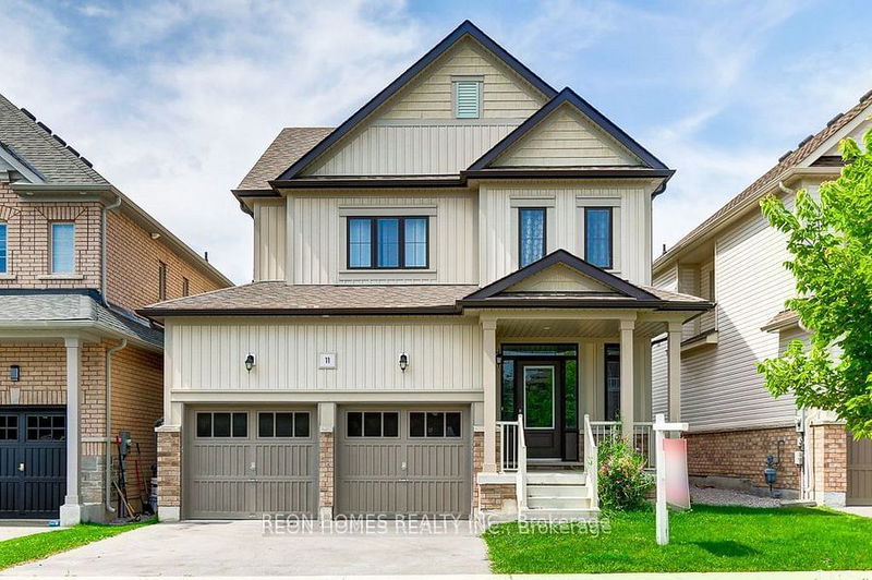 home for lease on 11 Crombie Street