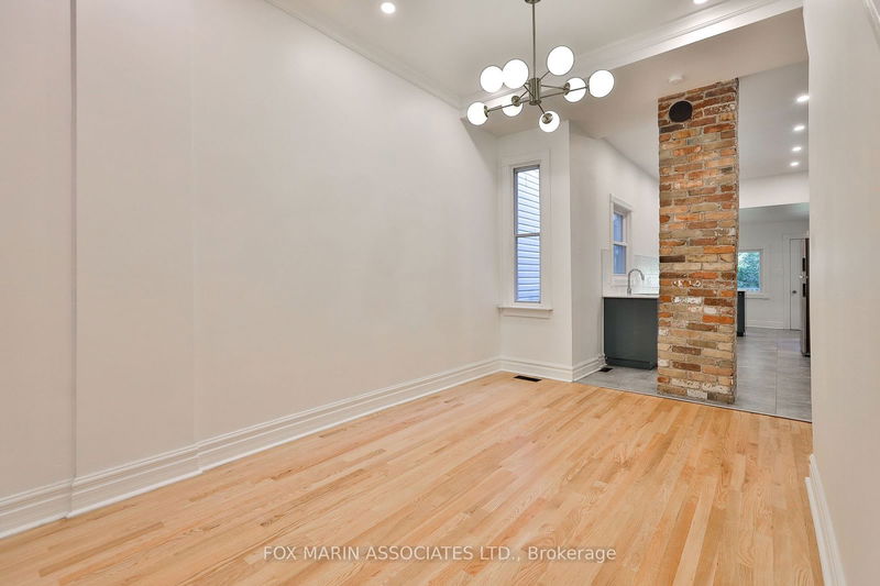 46 Lewis St  Toronto, M4M 2H3 | Image 12