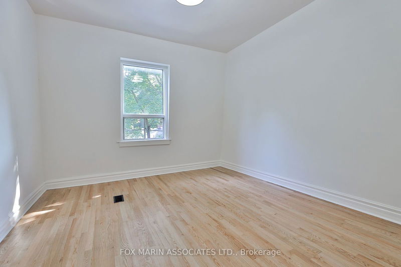 46 Lewis St  Toronto, M4M 2H3 | Image 23