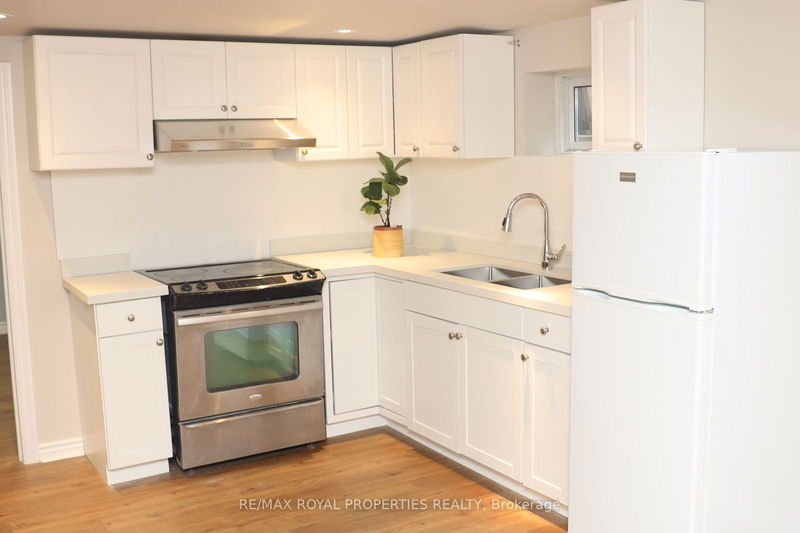 home for lease on Bsmt-66 Woodgarden Crescent