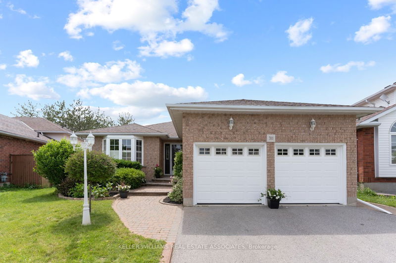 311 Niagara Dr  Oshawa, L1G 8A8 | Image 1