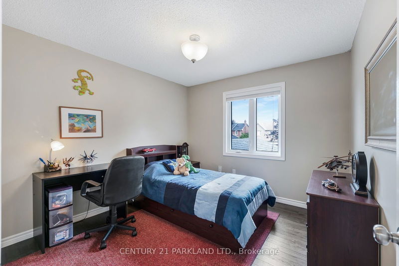 98 Kearney Dr  Ajax, L1T 2V6 | Image 28