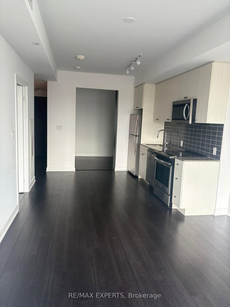 213 - 2799 Kingston Rd, Toronto, M1M 0E3 | Image 2