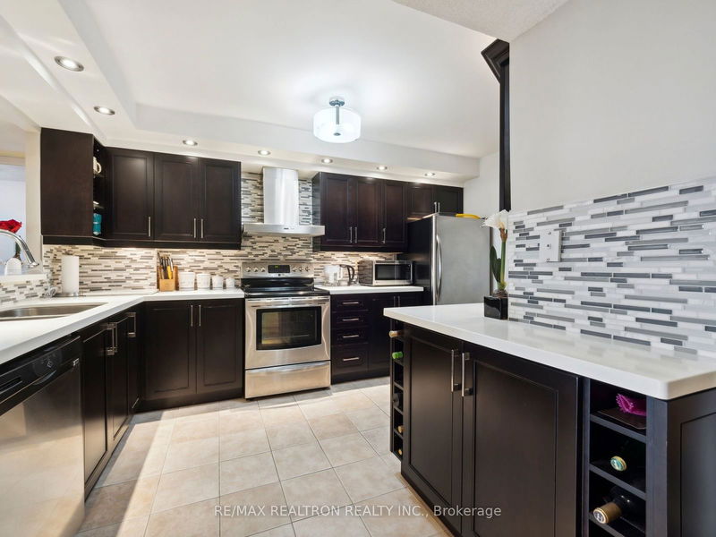  1007 - 4727 Sheppard Ave E Toronto, M1S 5B3 | Image 12