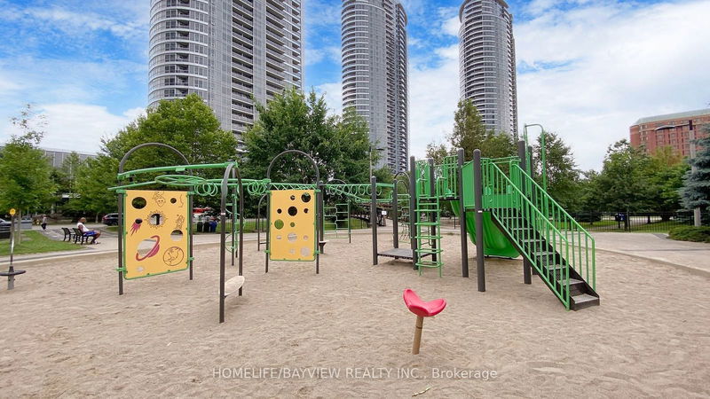  1020 - 181 Village Green Sq  Toronto, M1S 0K6 | Image 27