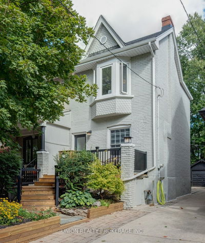 111 Coady Ave  Toronto, M4M 2Y9 | Image 1