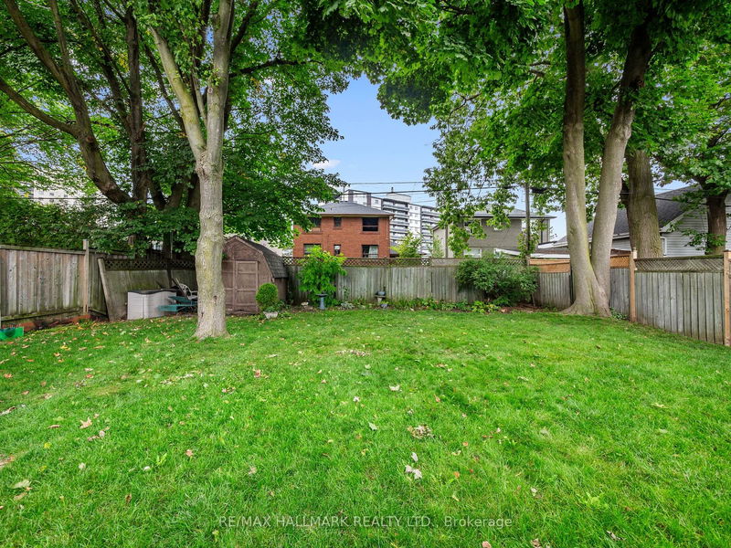 74 Kelsonia Ave  Toronto, M1M 1B3 | Image 27