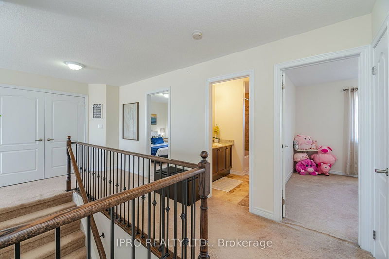 762 Grand Ridge Ave  Oshawa, L1K 0E2 | Image 23