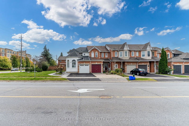 411 Woodmount Dr  Oshawa, L1G 8B3 | Image 2