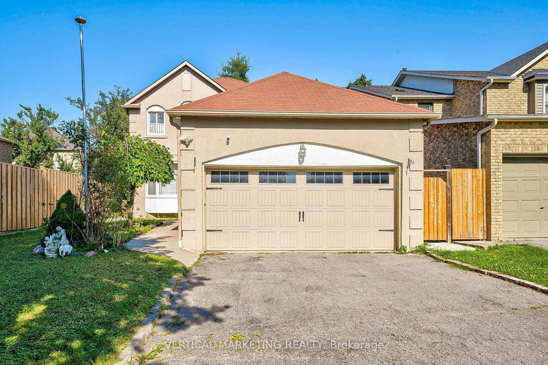 4 Radford Dr  Ajax, L1T 1V9 | Image 2