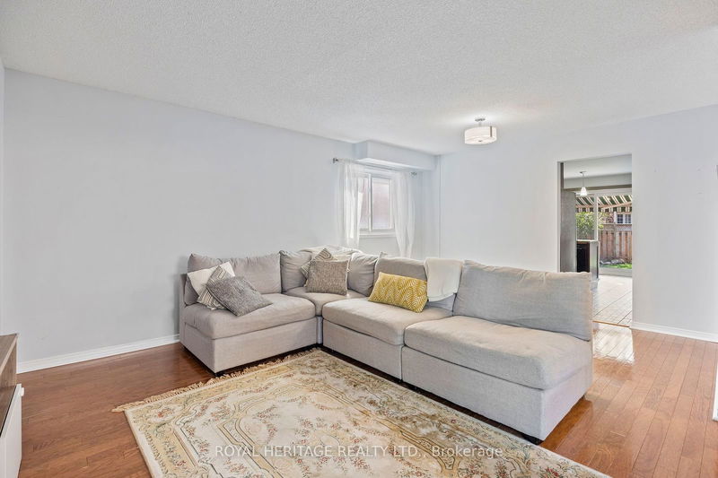 1512 Meldron Dr  Pickering, L1V 6R5 | Image 8