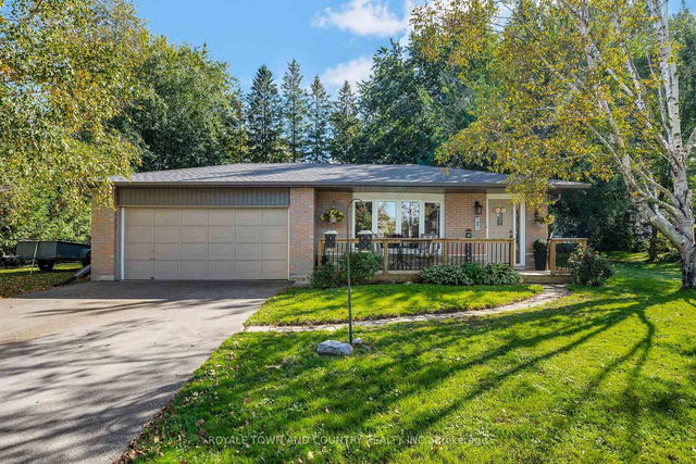 7 Donelda Court